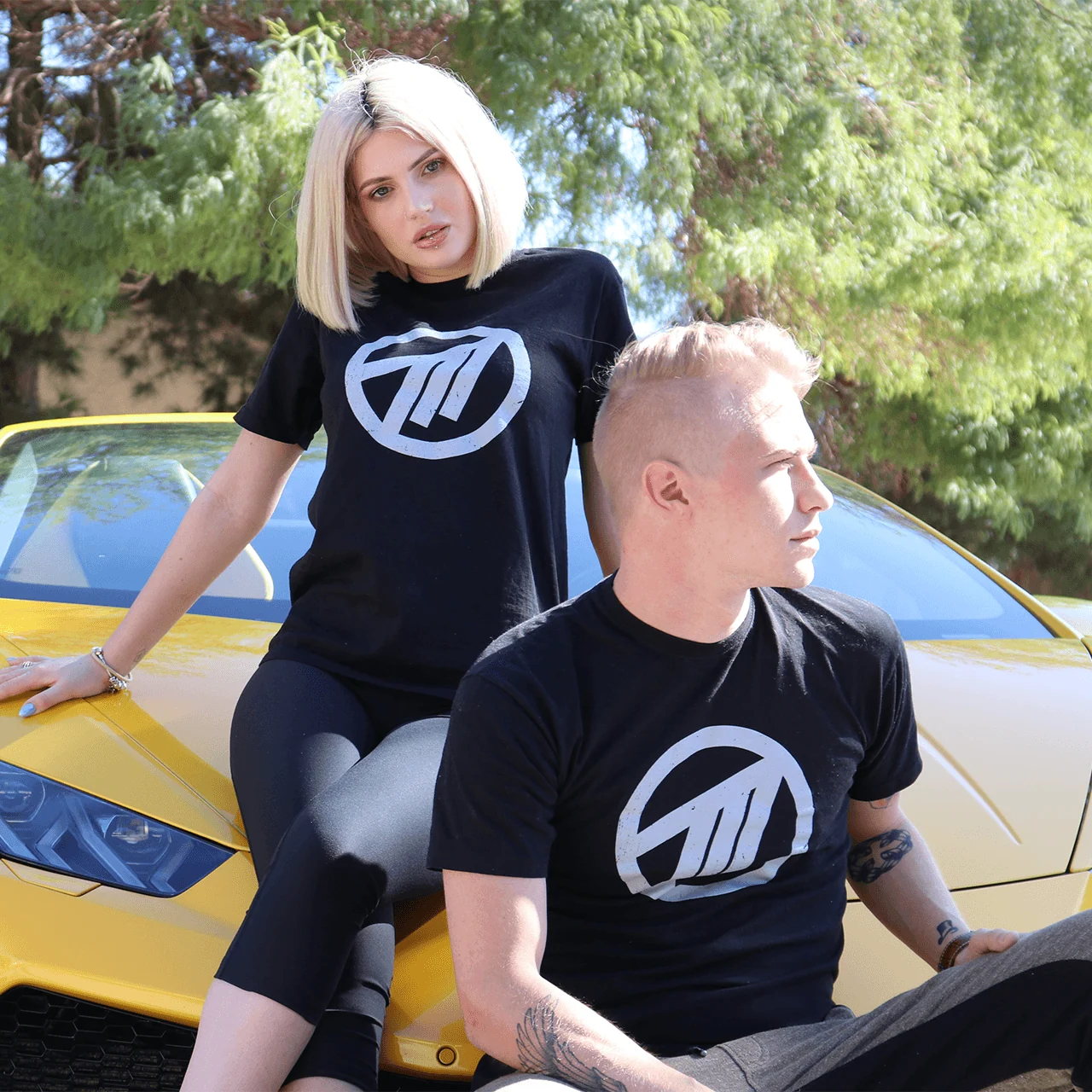 Method apparel campaign photograph with two models